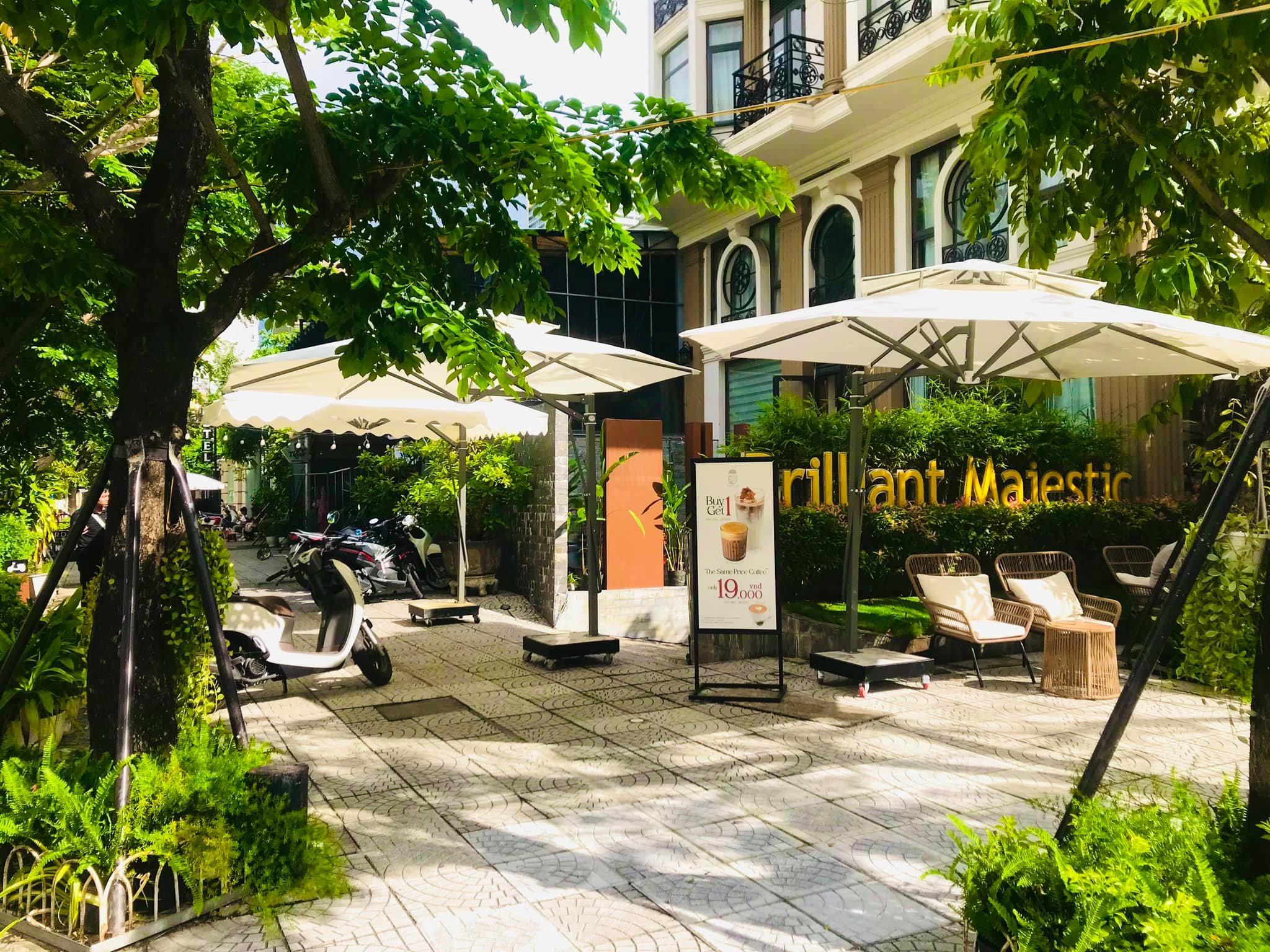 Mua ô dù giá rẻ cho quán cafe tại Đà Nẵng uy tín chất lượng