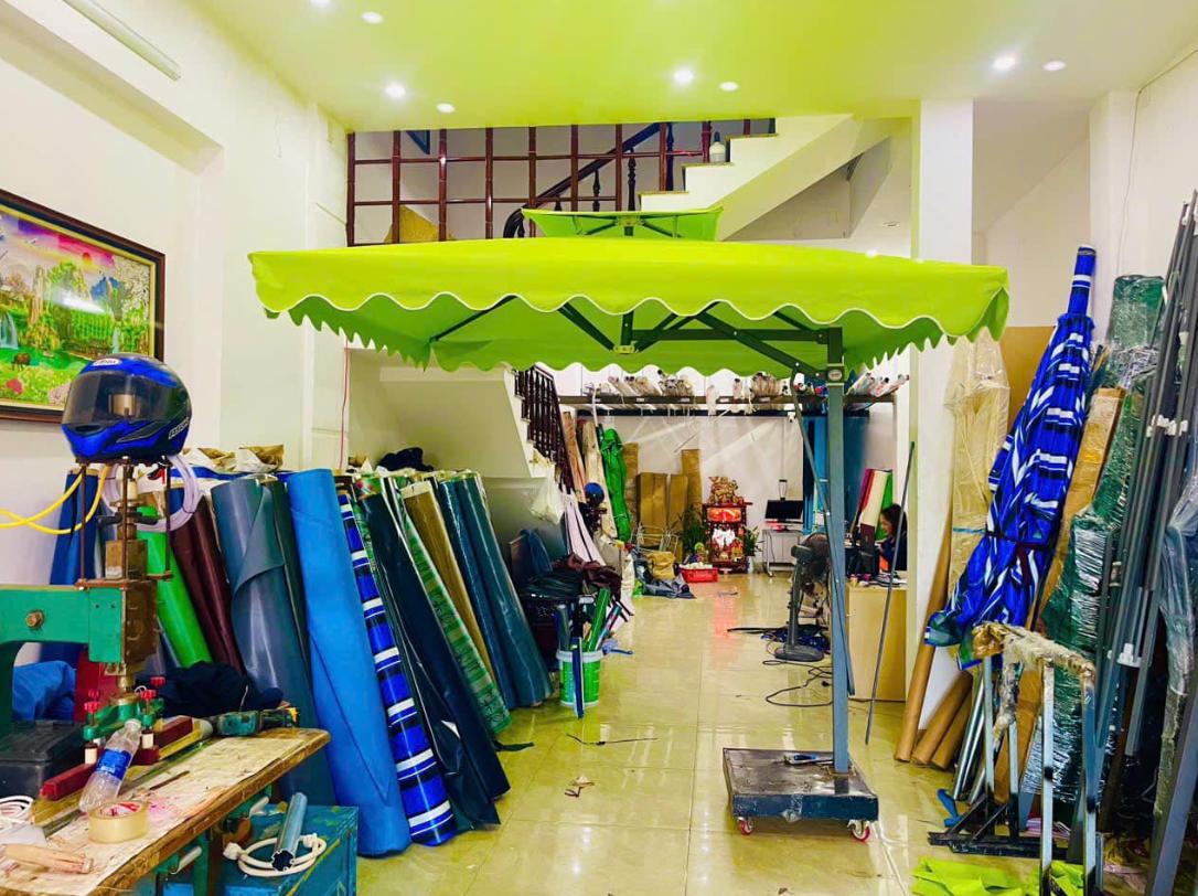 Bán dù che nắng mưa lắp đặt nhanh giá rẻ tại Đà Nẵng – Hotline 0905.797.827